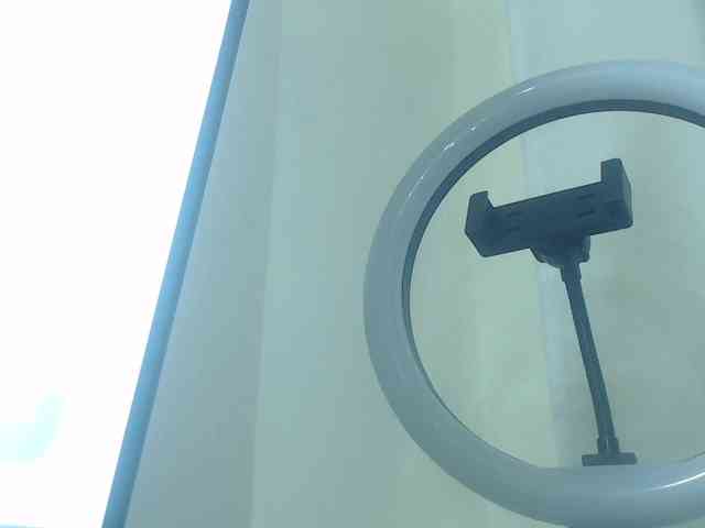 KloeFernandez webcam