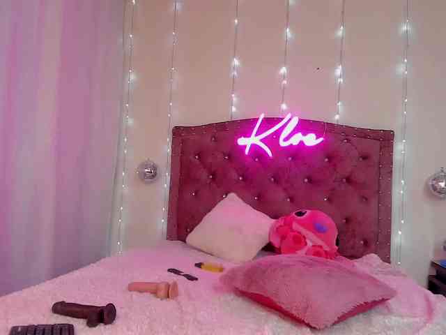 KloeFernandez webcam