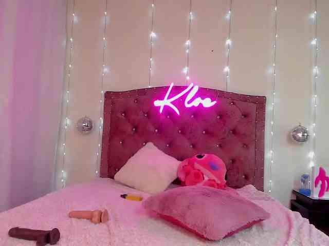 KloeFernandez webcam