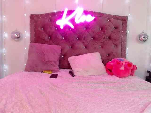 KloeFernandez webcam