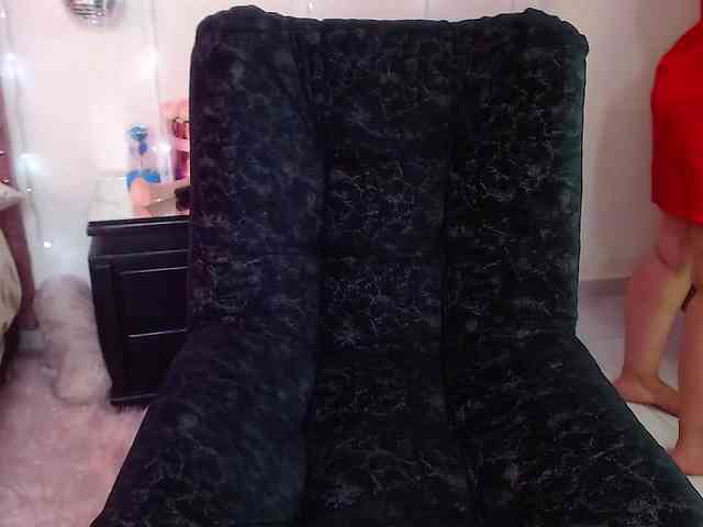 KloeFernandez webcam