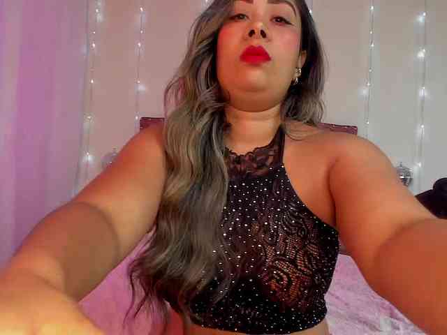 KloeFernandez webcam