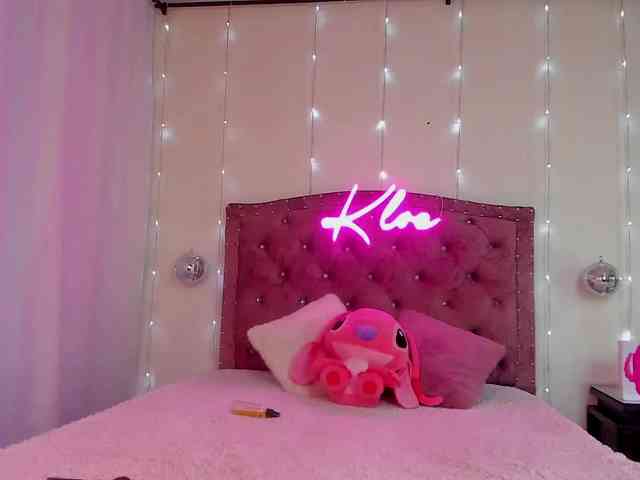 KloeFernandez webcam