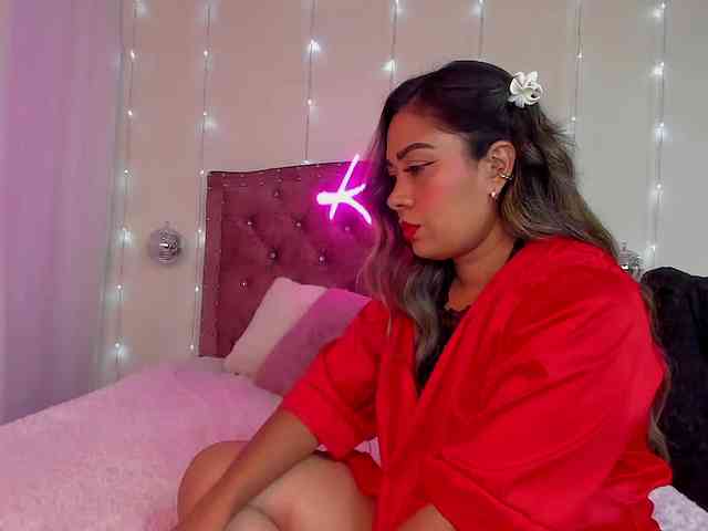 KloeFernandez webcam