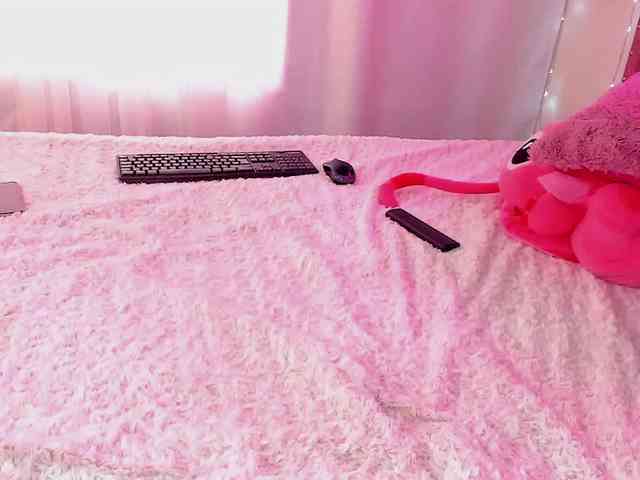 KloeFernandez webcam