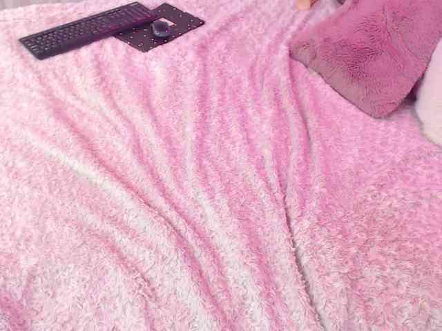 KloeFernandez webcam