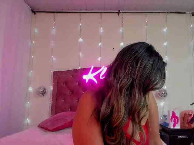 KloeFernandez webcam