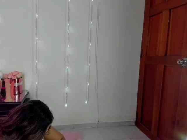 KloeFernandez webcam