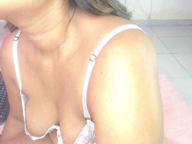 chatroom porn KloeFernandez