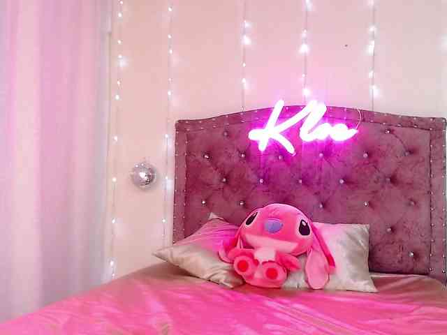 KloeFernandez webcam