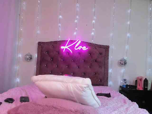 KloeFernandez webcam