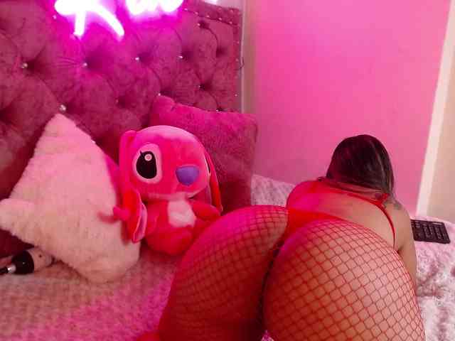KloeFernandez webcam