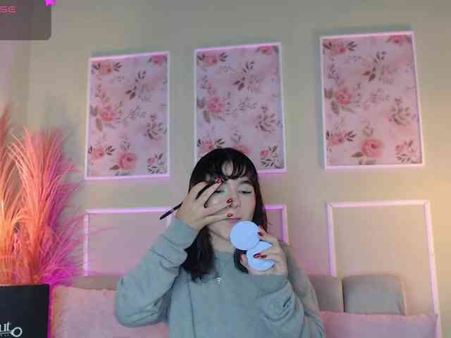 HairyValeri webcam