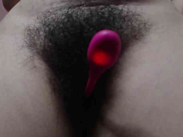 HairyValeri webcam