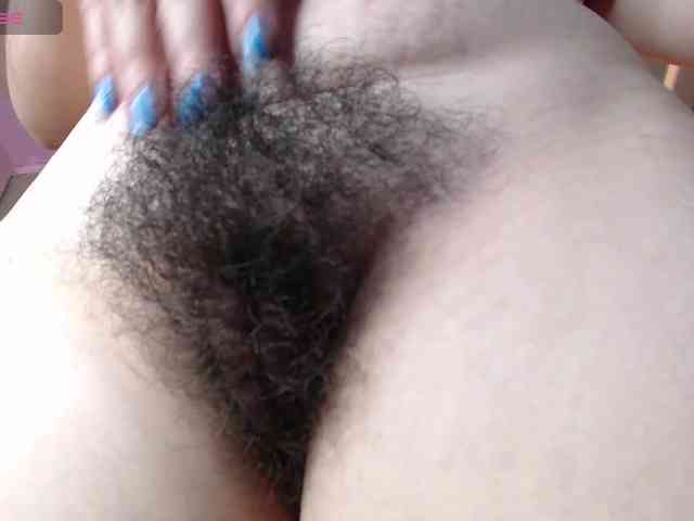 HairyValeri webcam