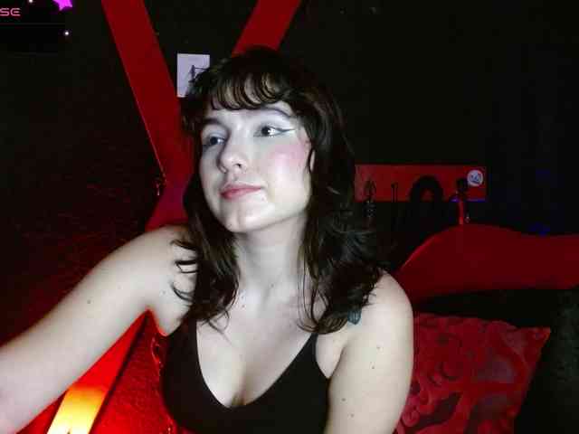 HairyValeri webcam