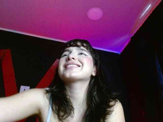HairyValeri webcam