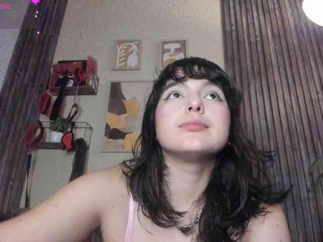 HairyValeri webcam