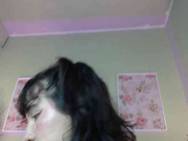 HairyValeri webcam