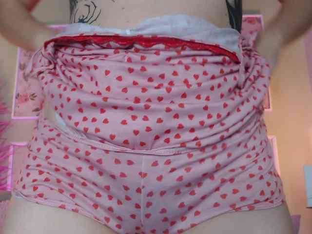 HairyValeri webcam