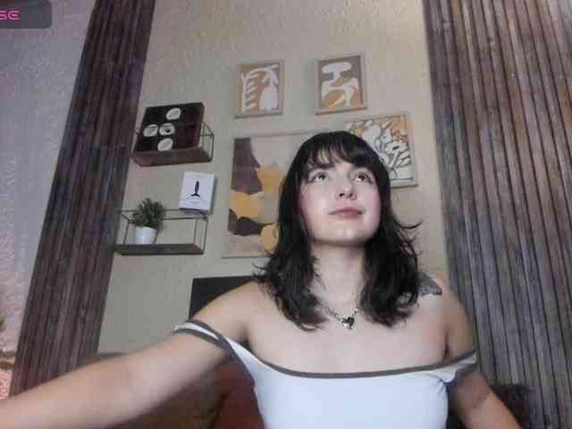 HairyValeri webcam