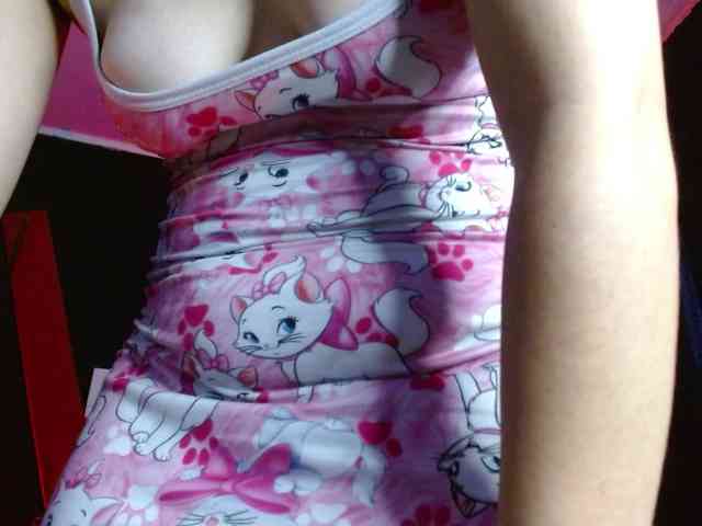 HairyValeri webcam