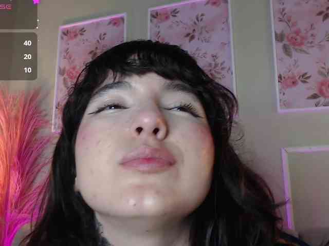 HairyValeri webcam