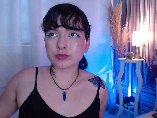 HairyValeri webcam