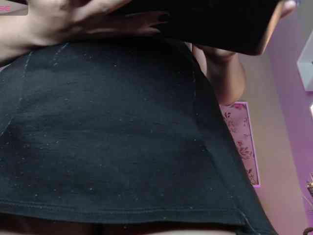 HairyValeri webcam