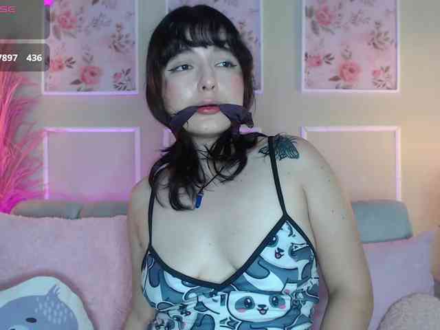 HairyValeri webcam
