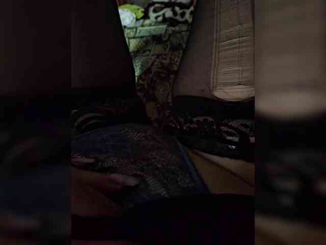 Sladkayabulochka webcam