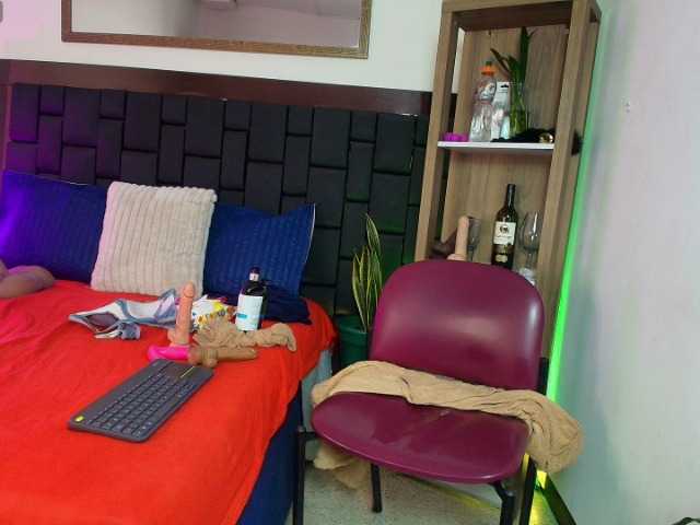 Preview of ellenaboobs