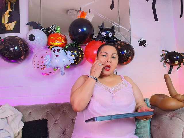 Preview of ellenaboobs