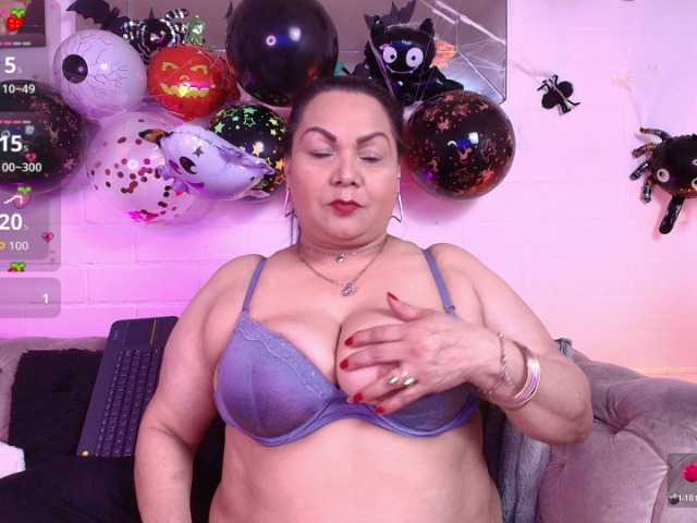 Preview of ellenaboobs