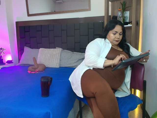 EllenaBoobs webcam bongacams model stream image