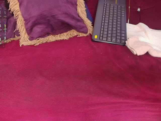 EllenaBoobs's BongaCams show and profile