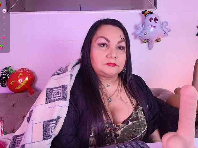 EllenaBoobs webcam