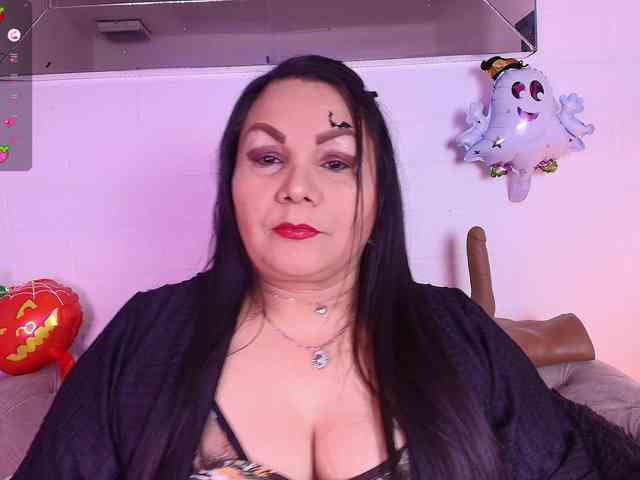 EllenaBoobs webcam