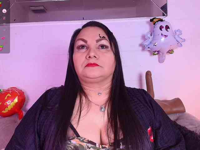 EllenaBoobs webcam