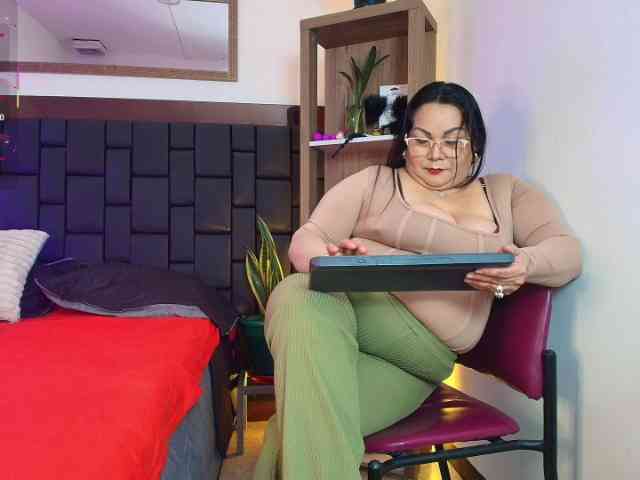 EllenaBoobs EllenaBoobs