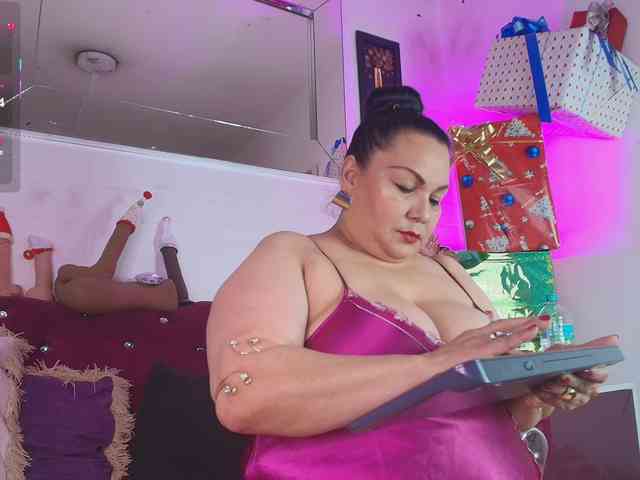 EllenaBoobs EllenaBoobs