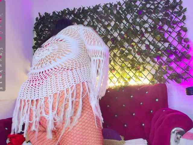 EllenaBoobs webcam