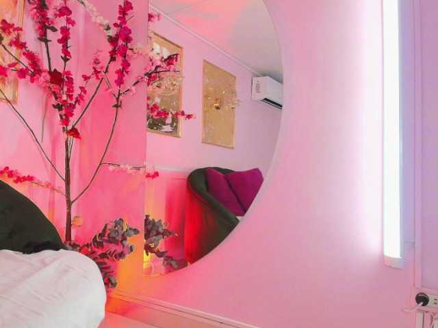 SCARLETTE04 live cam profile