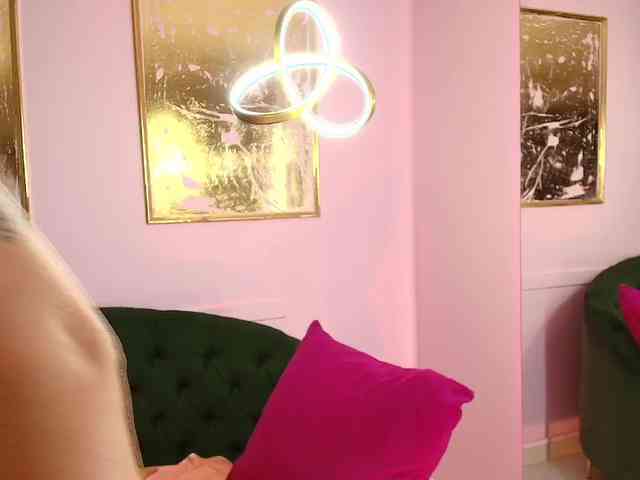 SCARLETTE04 webcam