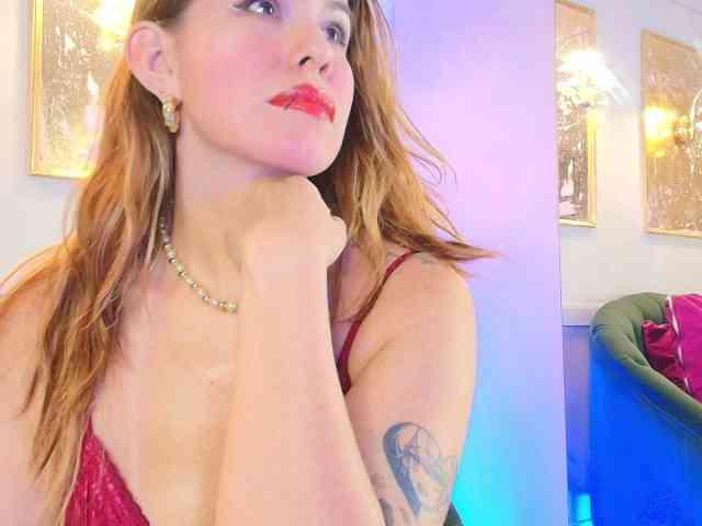 SCARLETTE04 Live Webcam on BongaCams