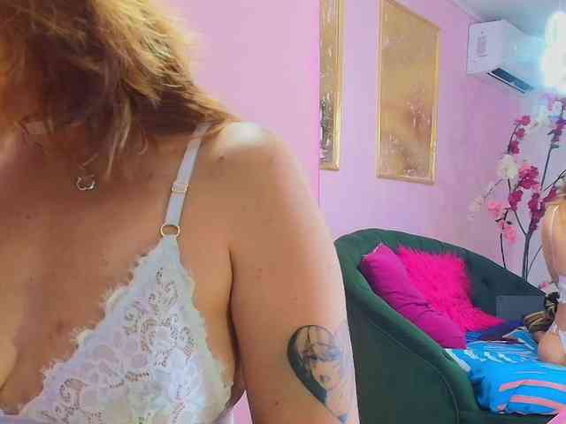 SCARLETTE04 webcam