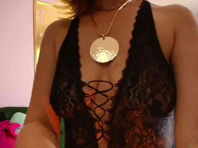 SCARLETTE04 webcam