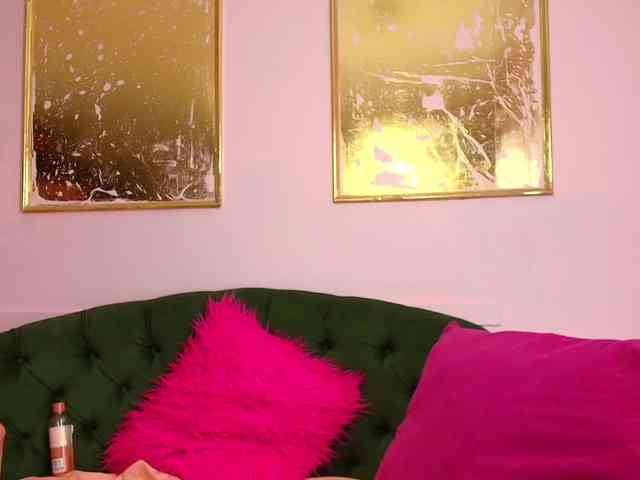 SCARLETTE04 webcam