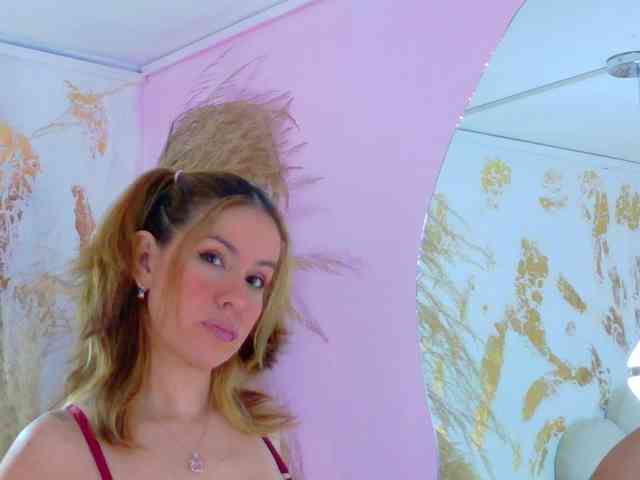 SCARLETTE04 webcam