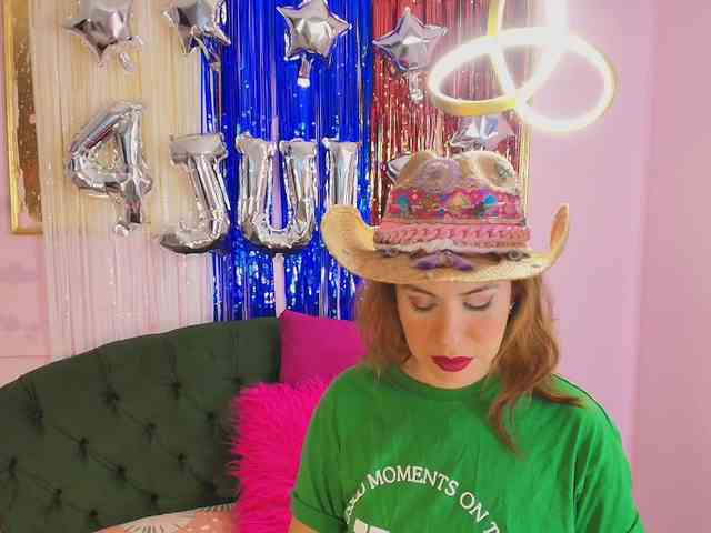 SCARLETTE04 webcam